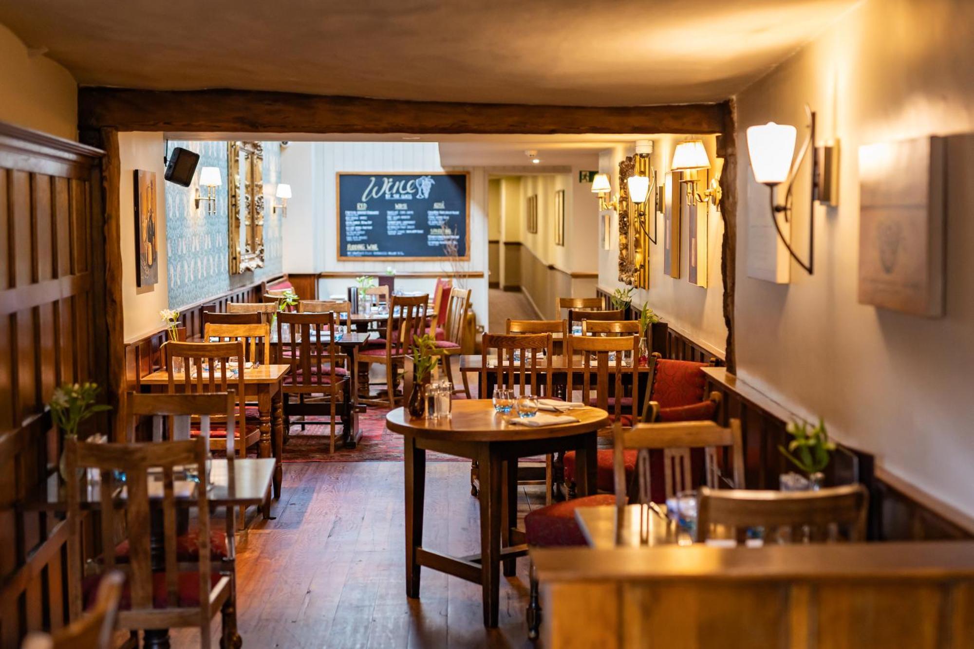The Red Lion Hotel Hillingdon Exterior foto